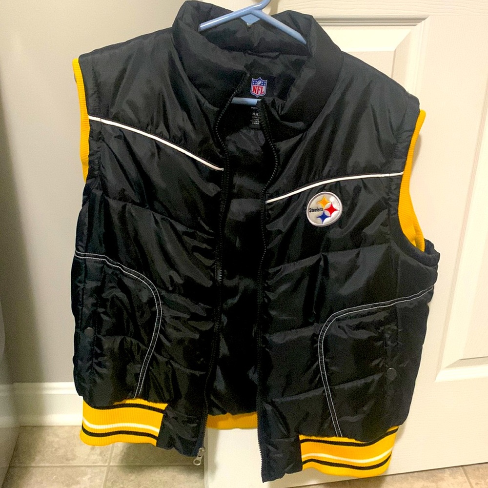 Womens- NFL Steelers puffer vest